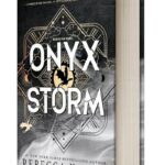 کتاب Onyx Storm نوشته Rebecca Yarros